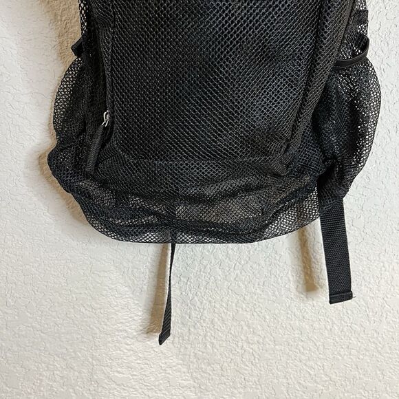 Austin Black Mesh Backpack Sport School Bag Standard Size Pockets - Picture 3 of 9